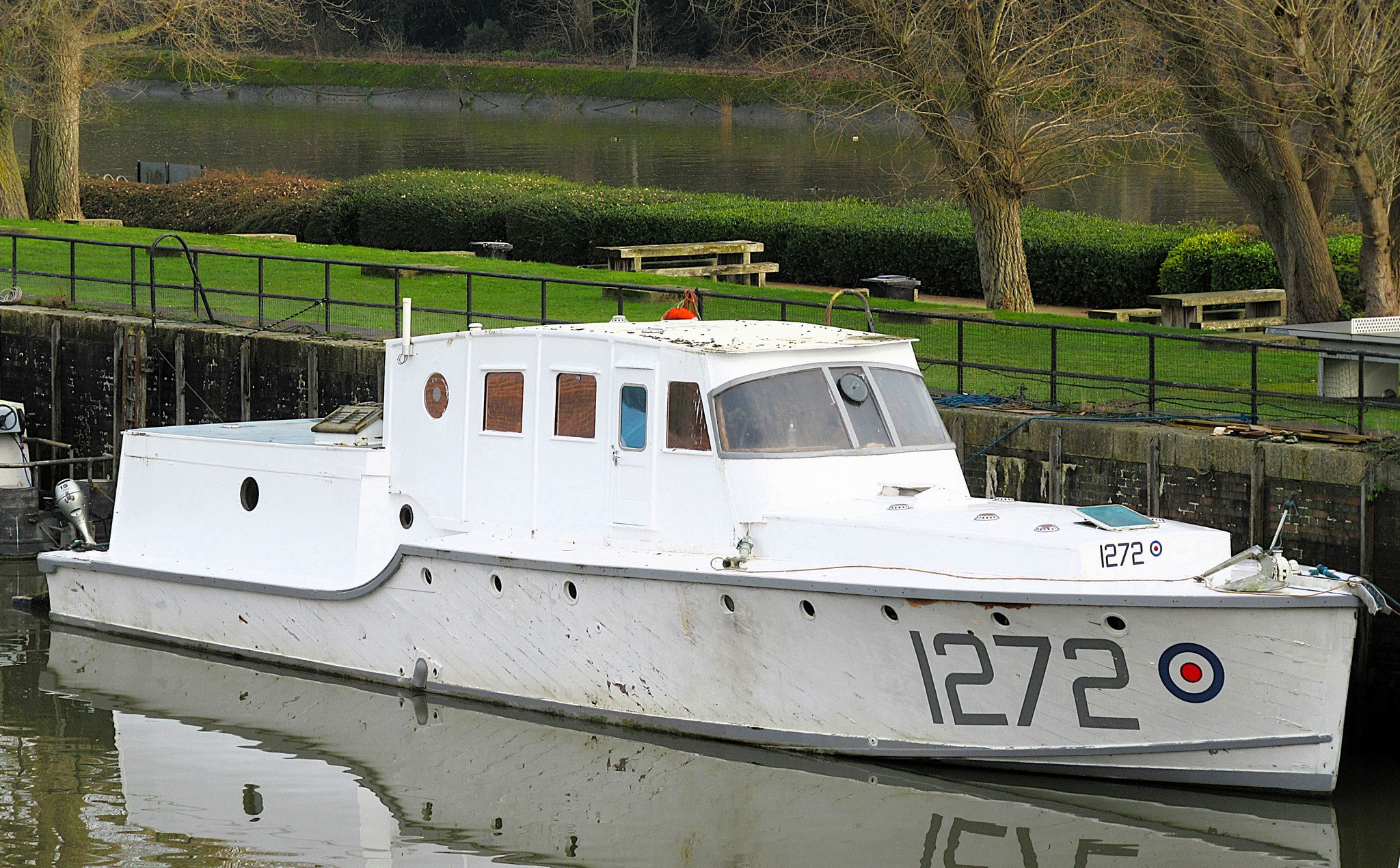 Featured image for Ex RAF Special Duties Pinnace Seen at Brentford Dock