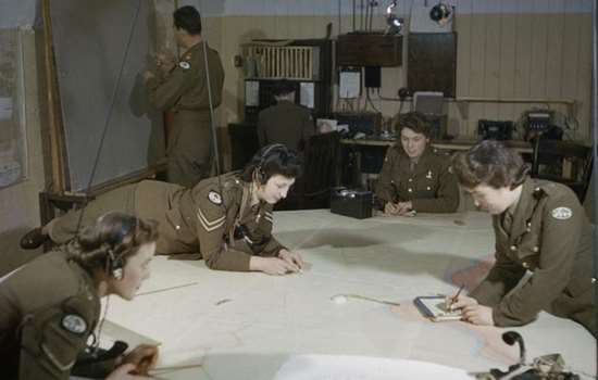 Naval base planning navigation routes